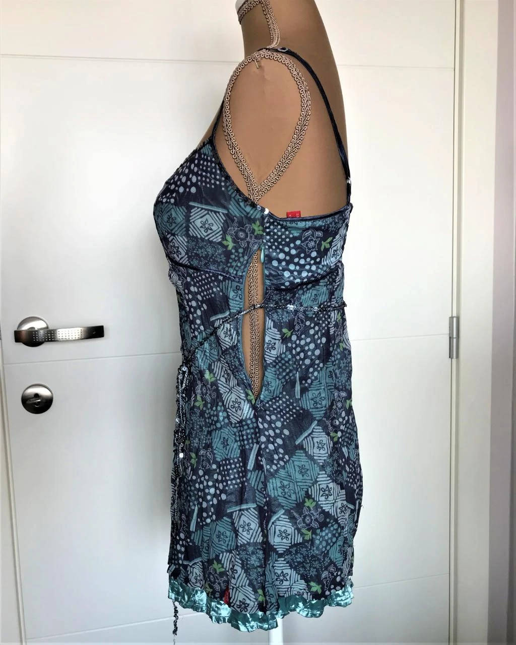 EDC Esperit hermosa blusa satinada forrada con un suave chaleco corto. – photo 3